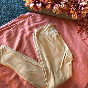 OS mustard LLR leggings